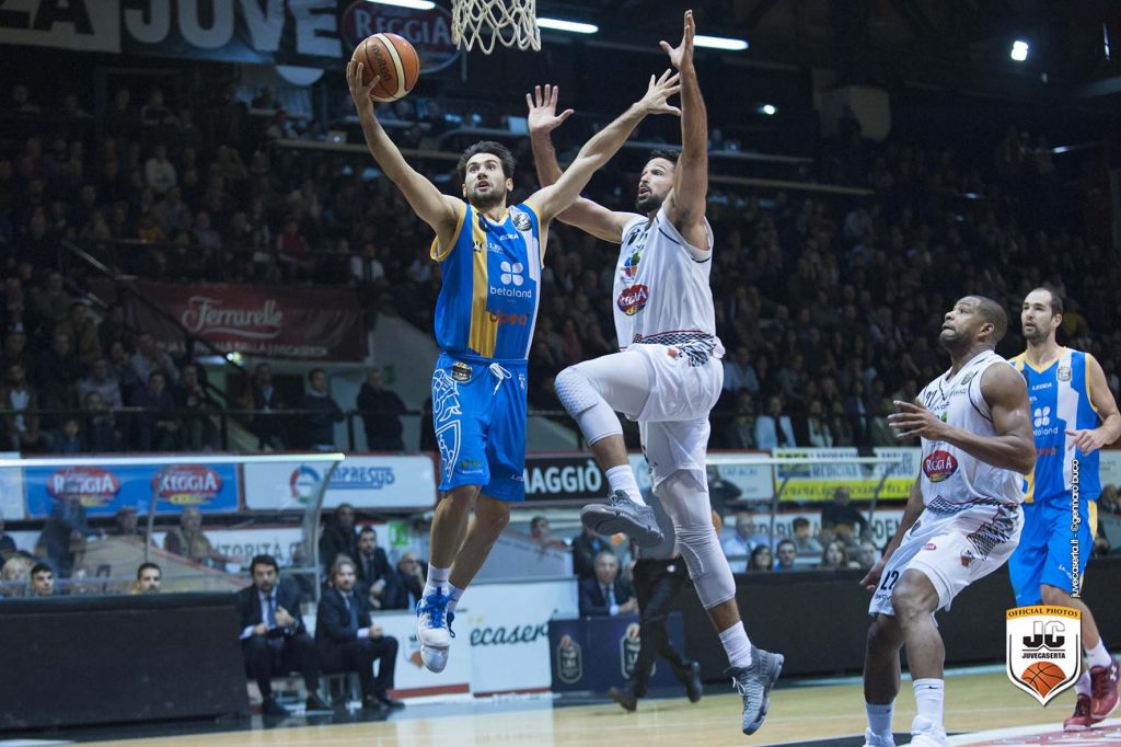 Bruno Fitipaldo play del'Orlandina Basket