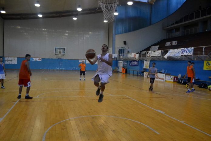 Currò in allenamento