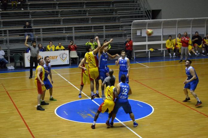 Nuova Pallacanestro Messina - Comiso