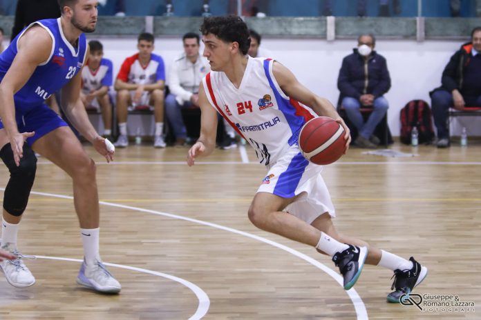 Marco Pennisi in azione (Foto di Romano Lazzara)